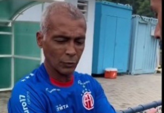 VIDEO Romario Regresa A Las Canchas Futbol Sapiens