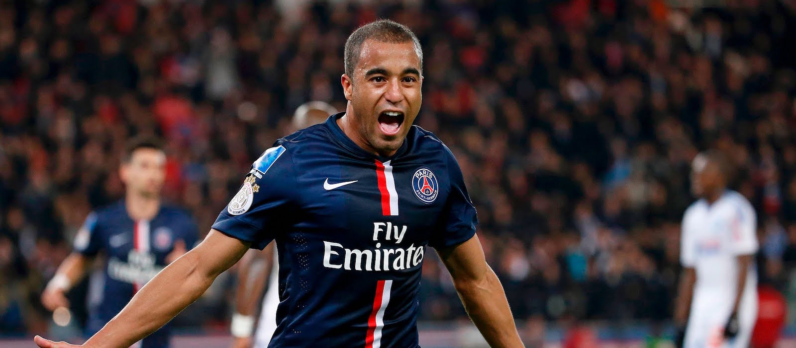 Lucas Moura podría llegar a la Roma