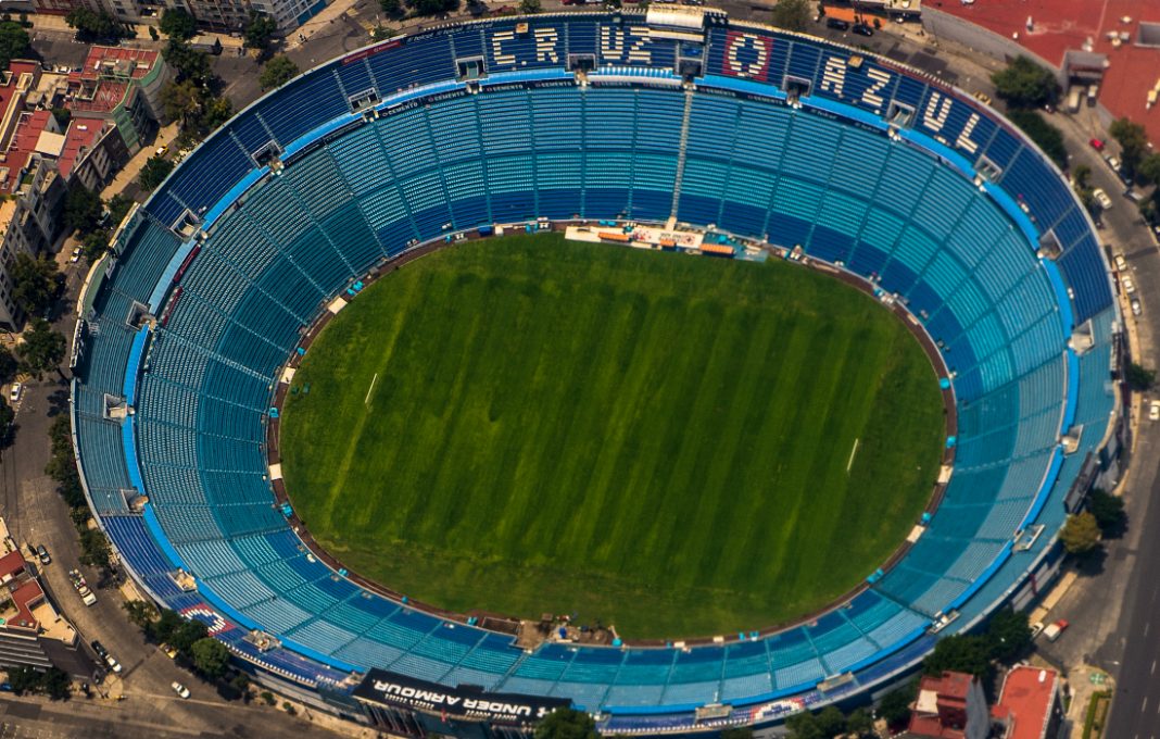 El Estadio Azul no será demolido todavía Futbol Sapiens