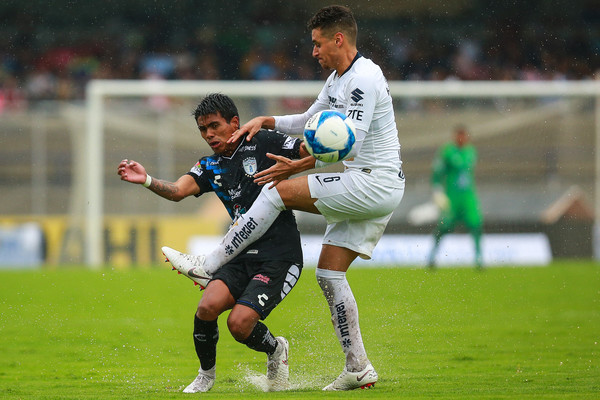 Cinco jugadores de Pachuca se vieron involucrados en un ...