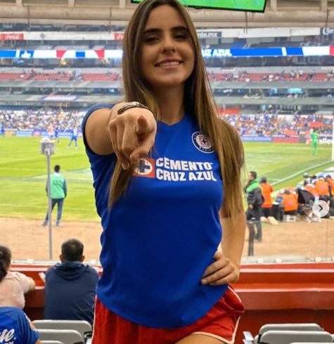 La guapa porrista del Cruz Azul que la rompe en Instagram - Futbol Sapiens