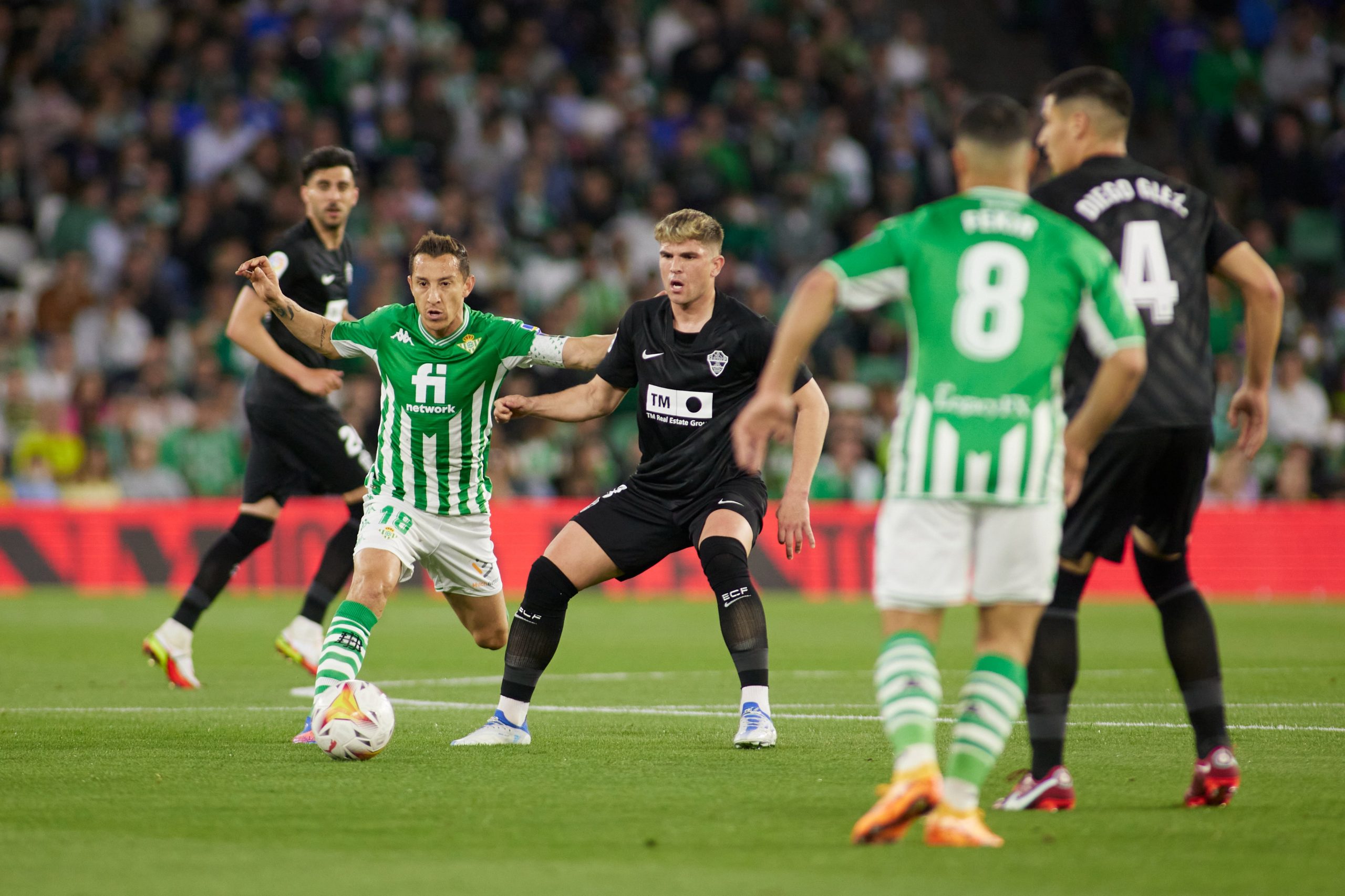 Guardado Vio Acción En Dolorosa Derrota Del Betis   Futbol Sapiens