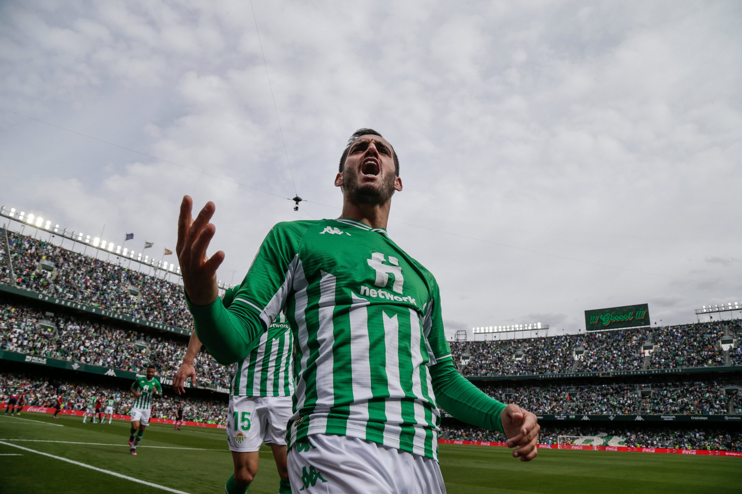 Guardado Vio Acción En Goleada Del Betis   Futbol Sapiens