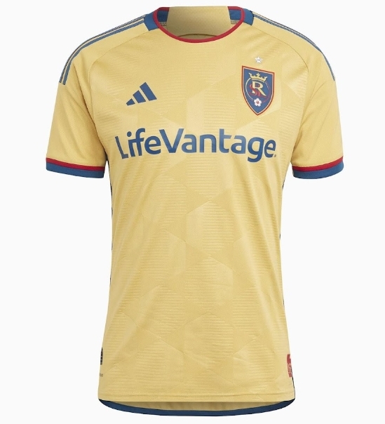 Carlos Vela estrena la nueva camiseta de LAFC para la temporada 2023