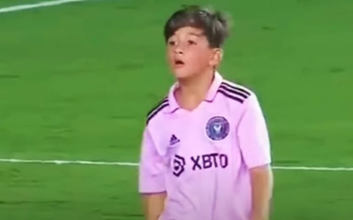 De Tal Palo Tal Astilla Así Pateó Los Tiros De Esquina Thiago Messi Hijo De Lionel Con El 